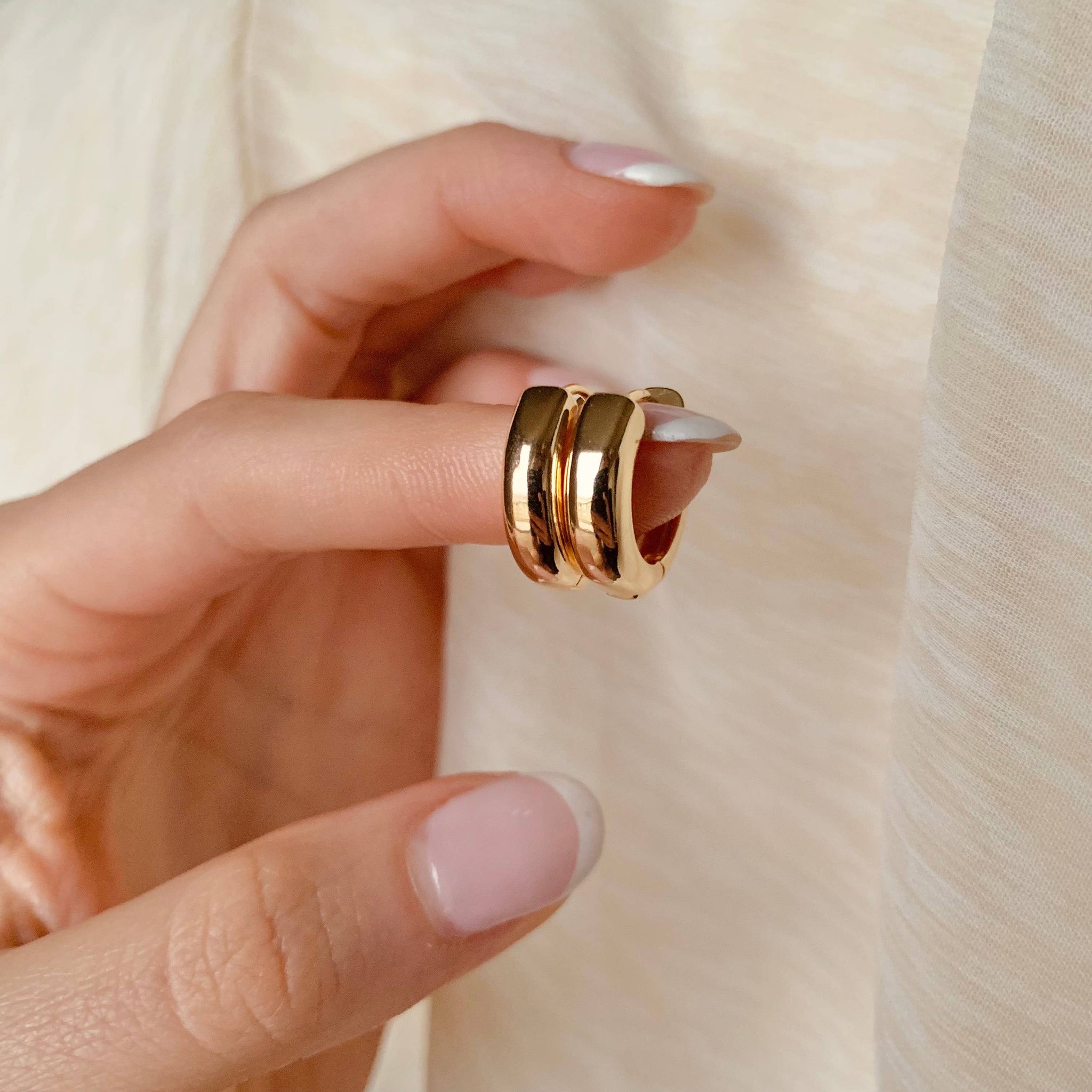 Chubbie Hoops | gold