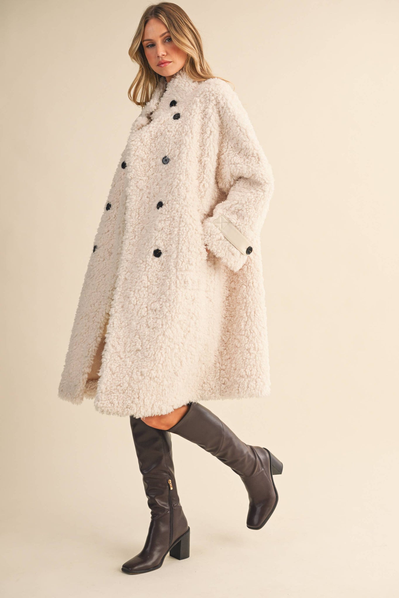 Wildside Pocket Coat