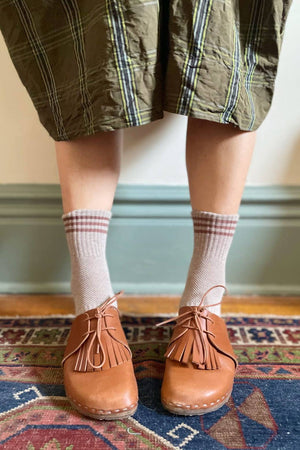 Girlfriend Socks: Oatmeal