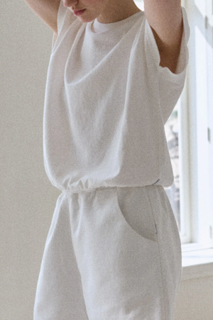 Fei Tee White