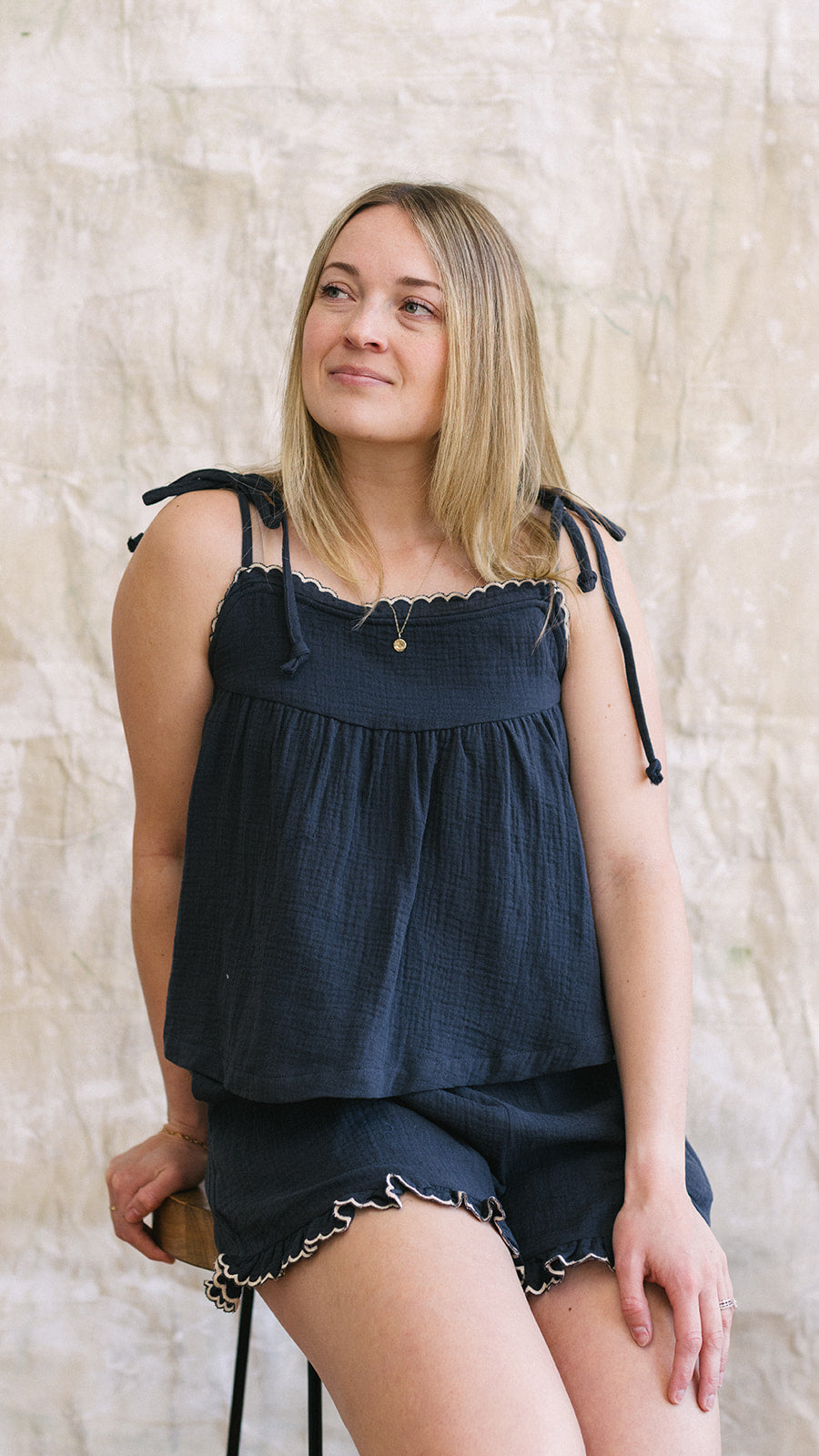 Scallop Gauze Tank