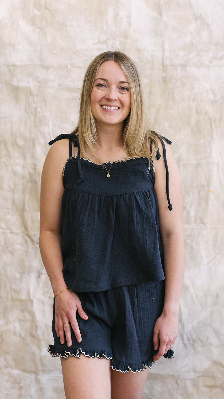 Scallop Gauze Shorts