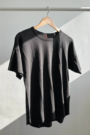 Her Tee Vintage Black