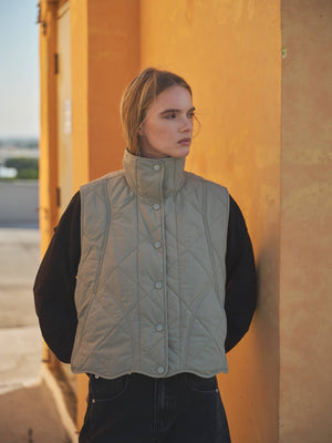 Quinn vest