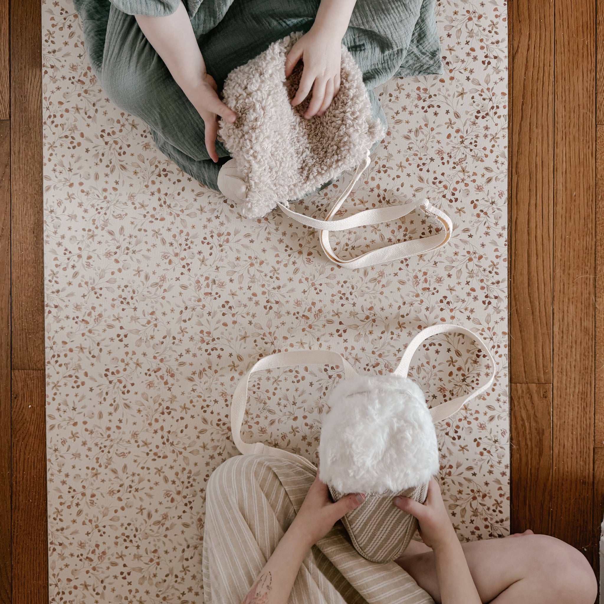BAA BAA SHEEP // Sling Bag