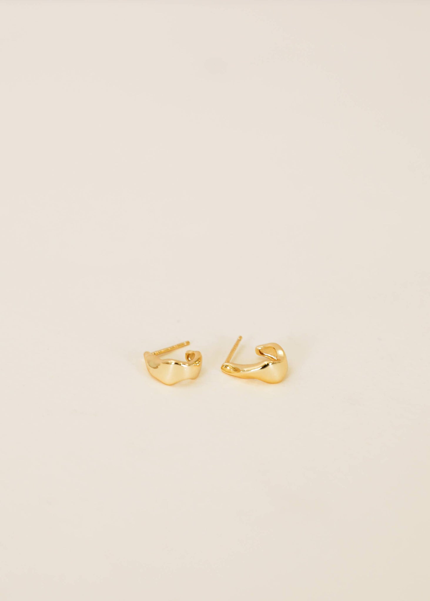 Small Ripple Gold Hoop Earrings