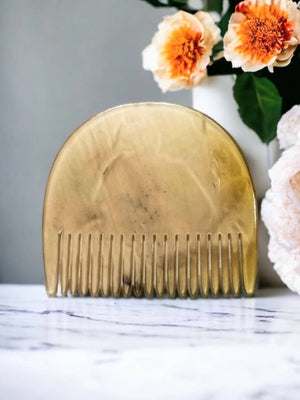 Horn arch comb