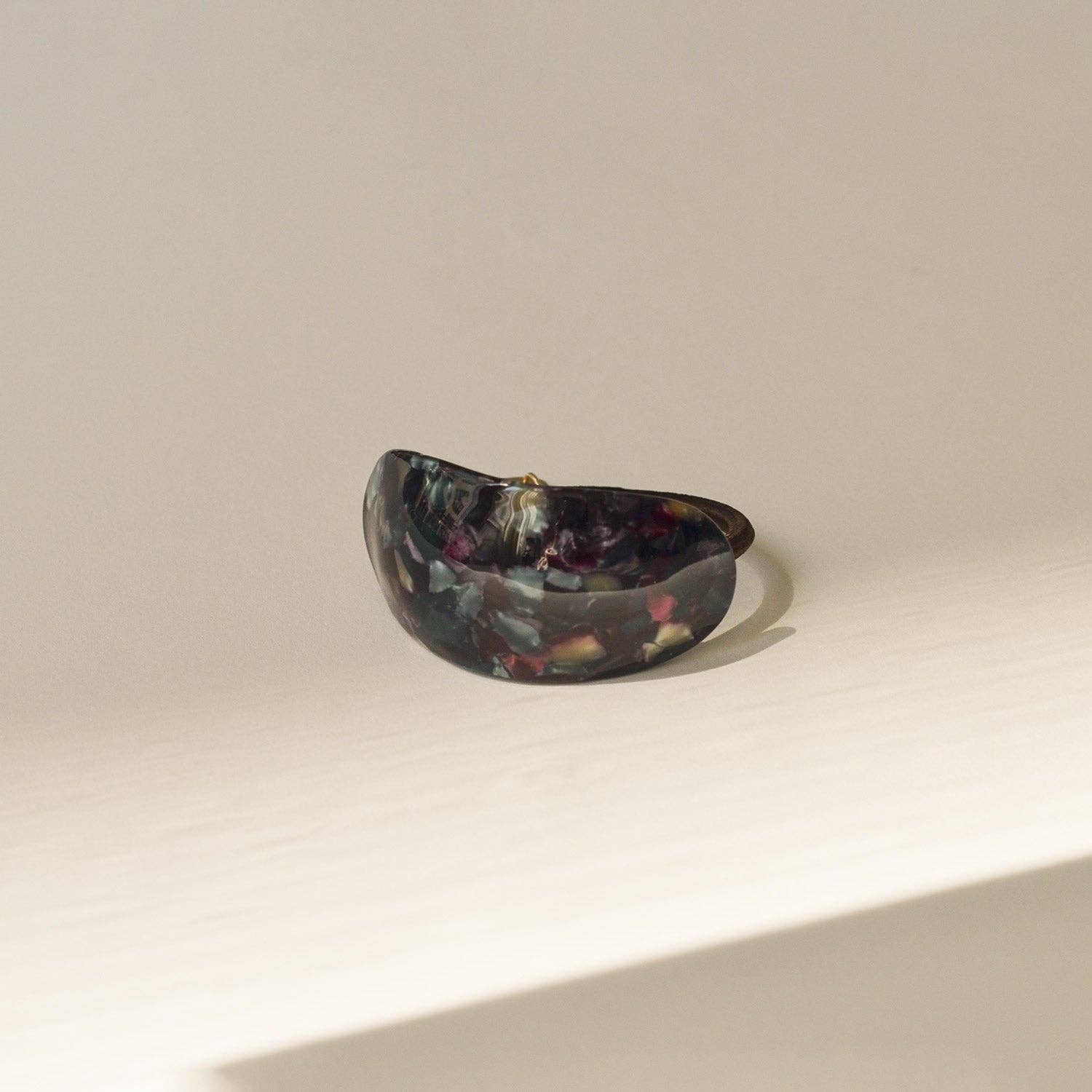 Curved Oval Resin Ponytail Hair Tie | Midnight Blue